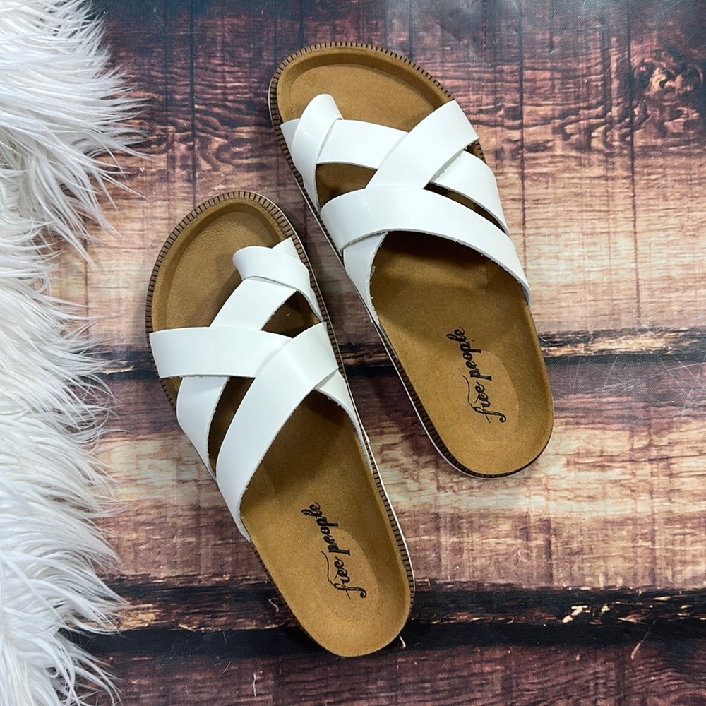 Free People White Women's Sandals New Without Tags